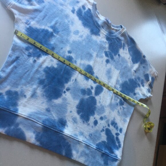 Time and Tru Sweatshirt Womens XXL/20 Blue White Tie Dye Short Sleeve - Picture 4 of 8